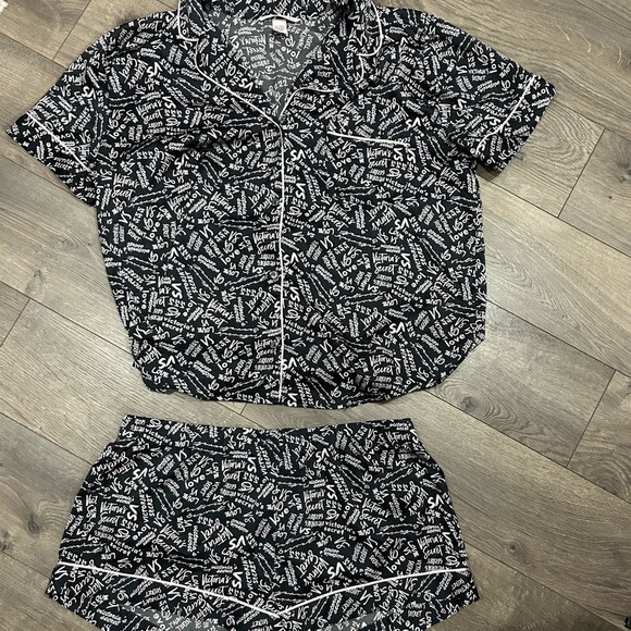 Victoria's Secret Other - Silky Victorias Secret Set Pink and Black